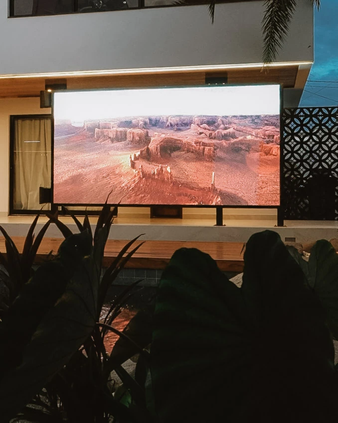 Cinema em área de convivência